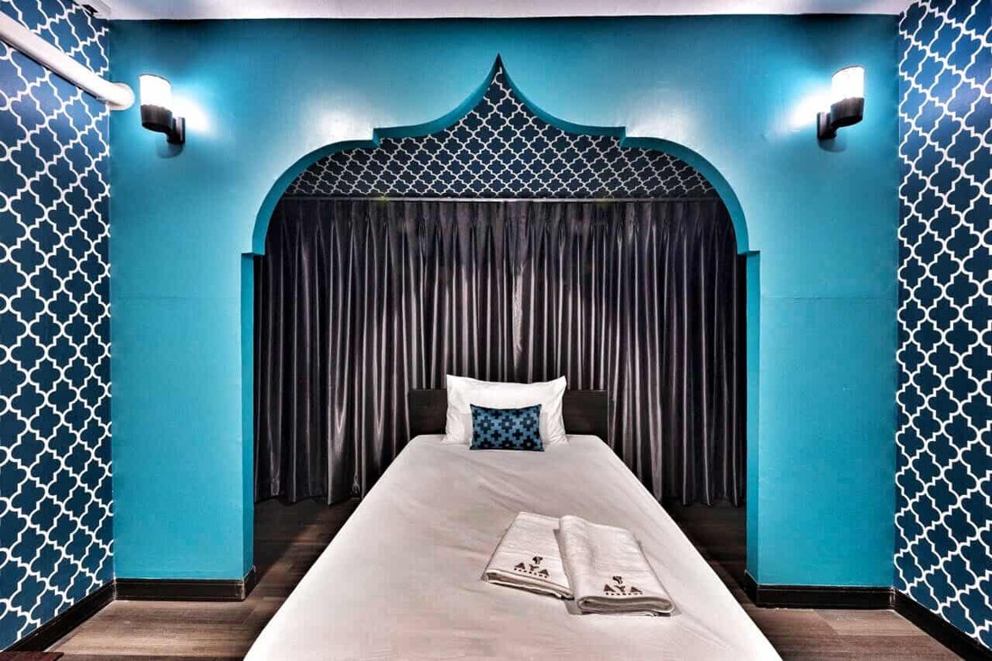 Deluxe Shower Room at Aya Massage Bangkok Nuru & Soapy