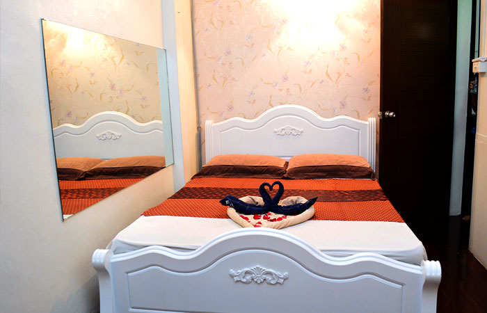 King Size Massage Bed at Bangkok Passion Massage