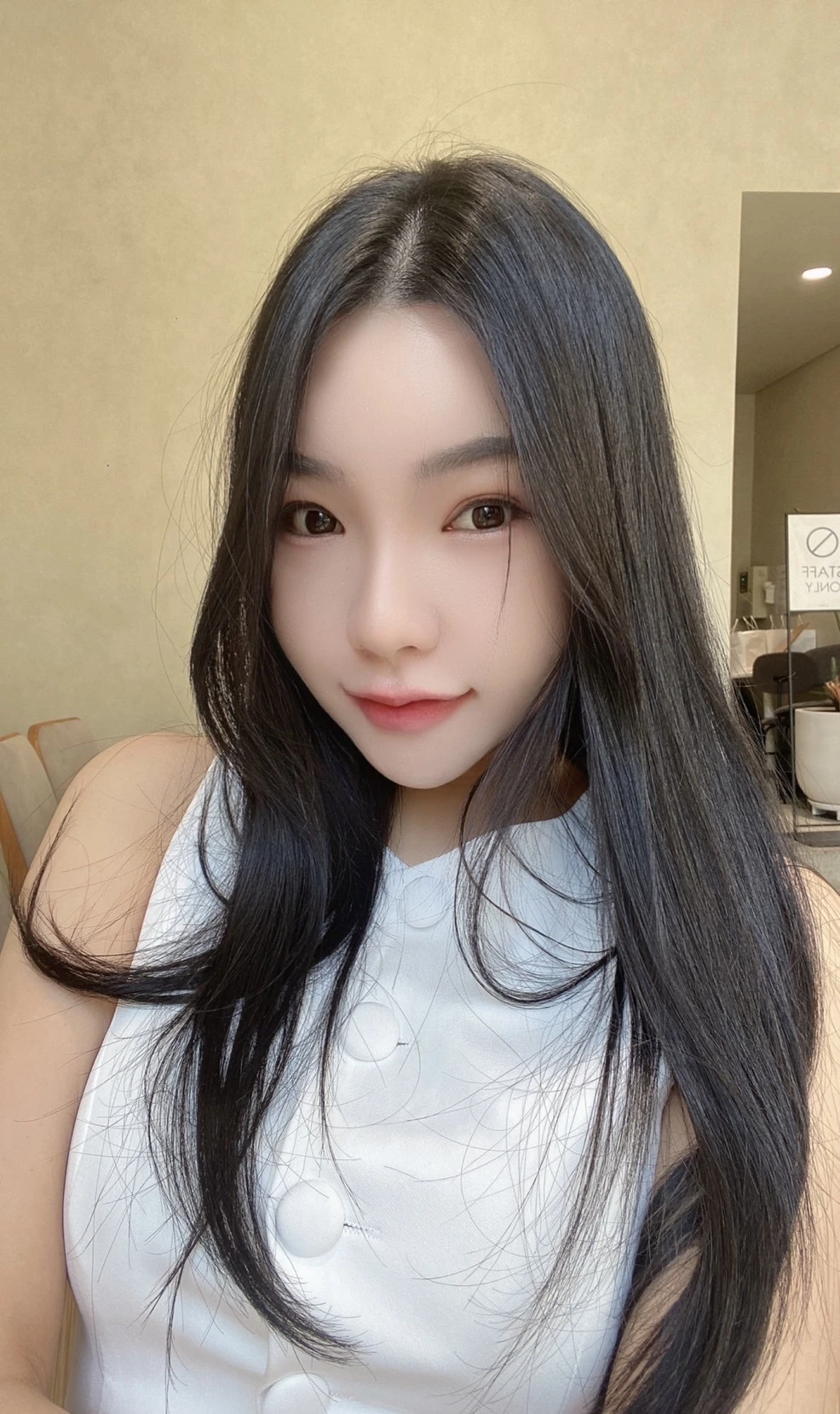 Yaeji at Classy Nuru Massage Sukhumvit 22