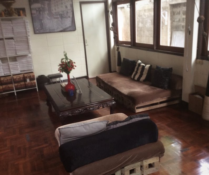 Shop Photos at Dr. Bear 31 (Dr. Bear Massage)