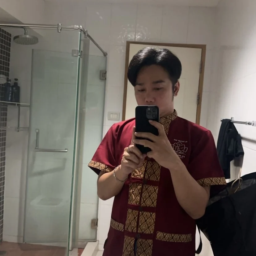 Mr Taylor at Fa Massage