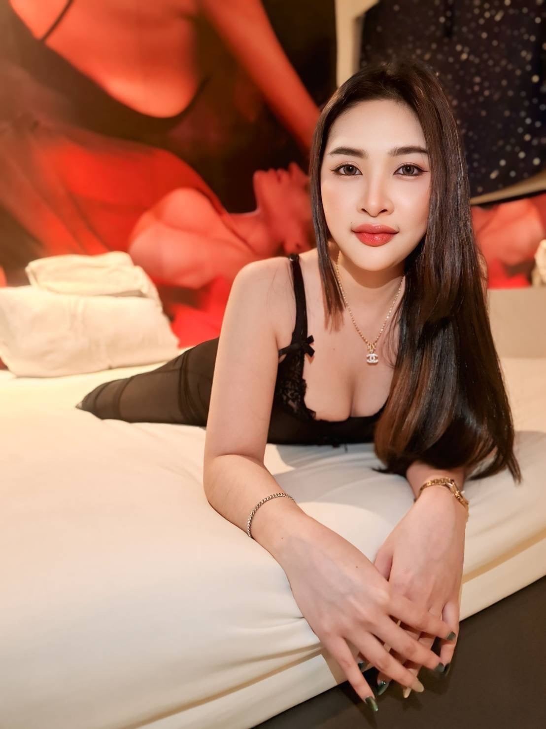 Didi at Lunar Nuru Massage Bangkok