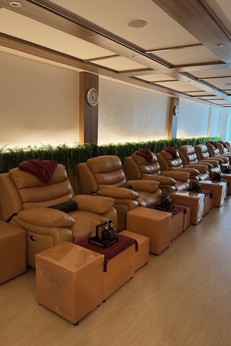 Room Photos at Winston & Kyoto Massage